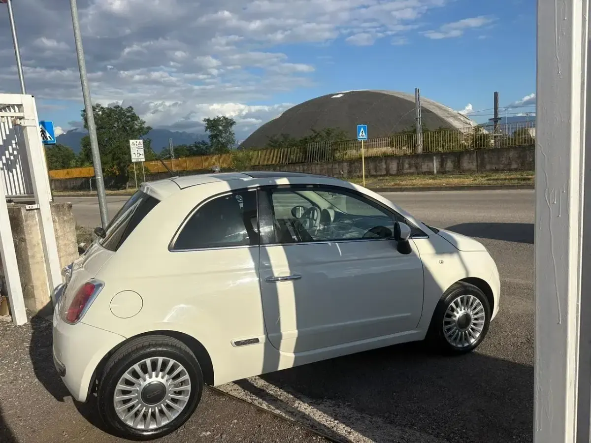 Usata Fiat 500 Lounge 95 CV (69 kW) 2011 Bianco Berlina