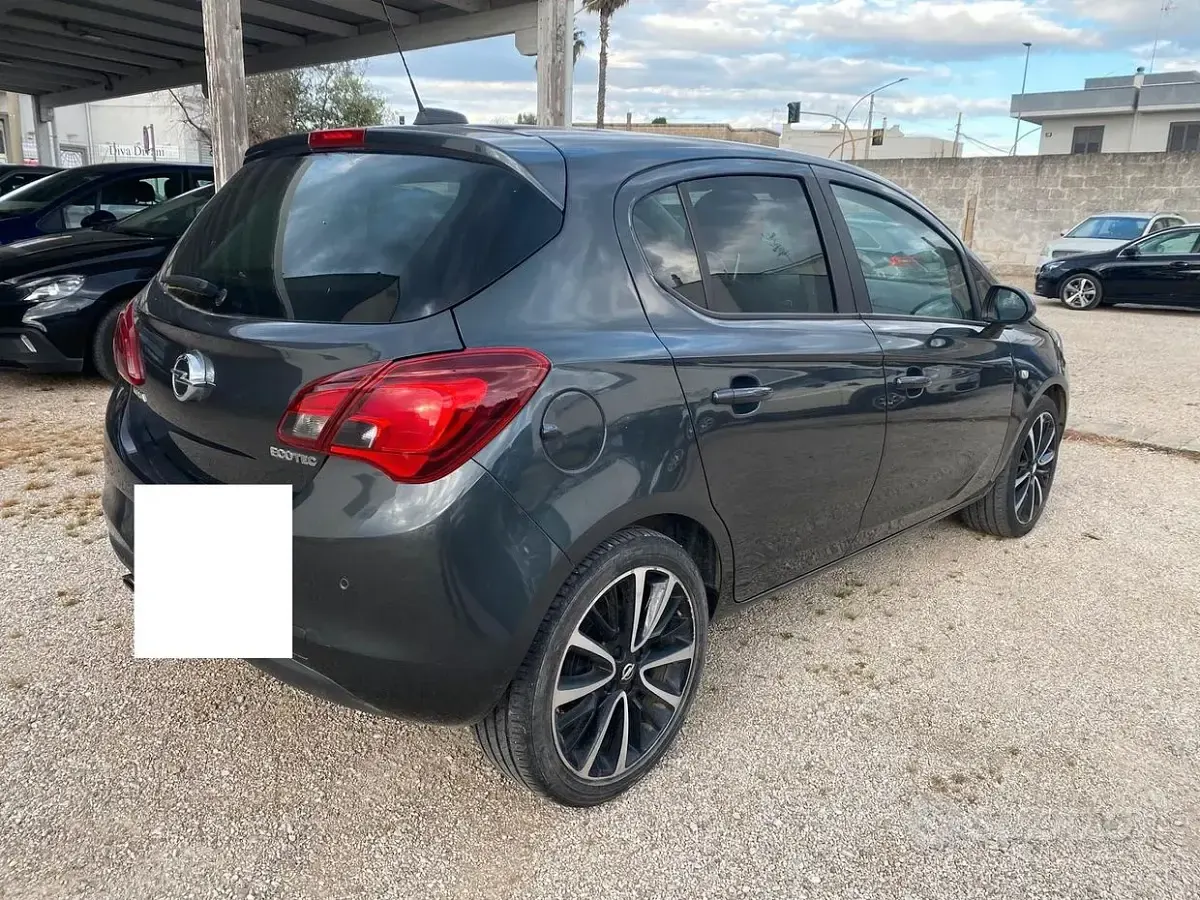 Usata Opel Corsa 90 CV (66 kW) 2018 Grigio Utilitaria