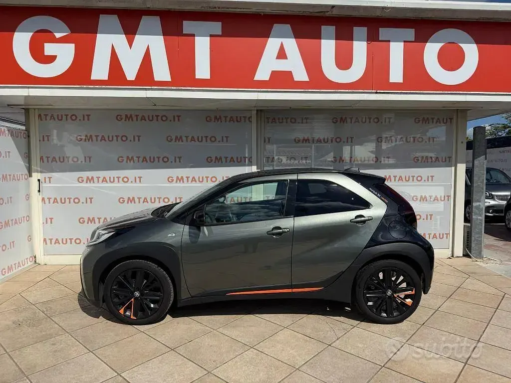 Usata Toyota Aygo X Limited 72 CV (52 kW) 2022 Verde SUV