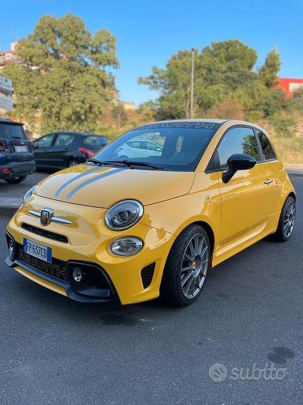 Giallo Usata 2018 Abarth 595 Pista Due volumi | 17.800 € (Buon prezzo) - Immagine 1/2
