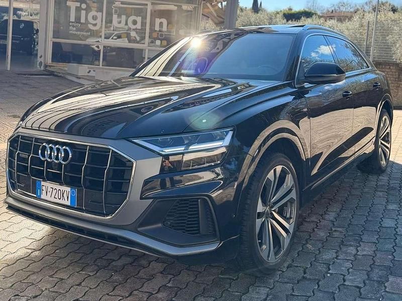 Usata Audi Q8 Sport 286 CV (210 kW) 2019 Nero SUV