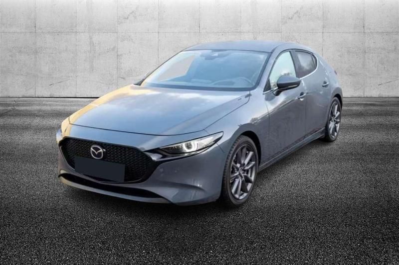 Grigio Usata 2021 Mazda 3 Exceed Tre volumi | 24.950 € (Buon prezzo) - Immagine 1/4