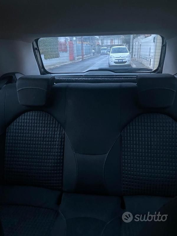 Usata Fiat Grande Punto 75 CV (55 kW) 2006 Grigio Utilitaria