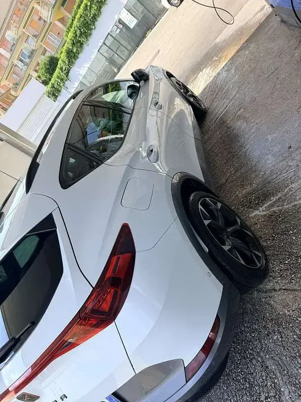 Usata Cupra Formentor 150 CV (110 kW) 2023 Bianco SUV