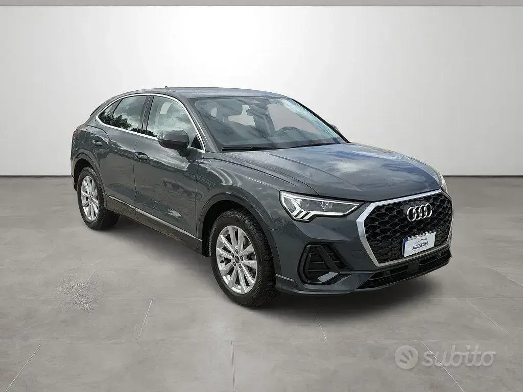 Usata Audi Q3 Business Plus 150 CV (110 kW) 2024 Grigio SUV