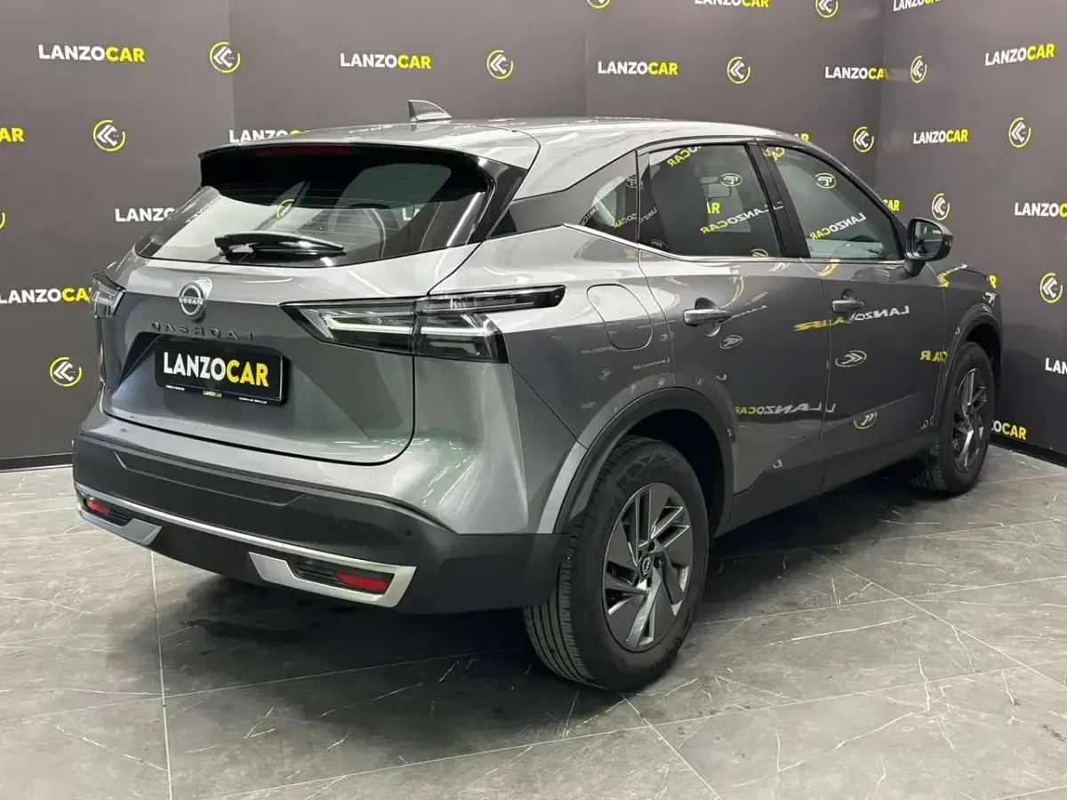 Usata Nissan Qashqai Acenta 140 CV (102 kW) 2025 Grigio SUV