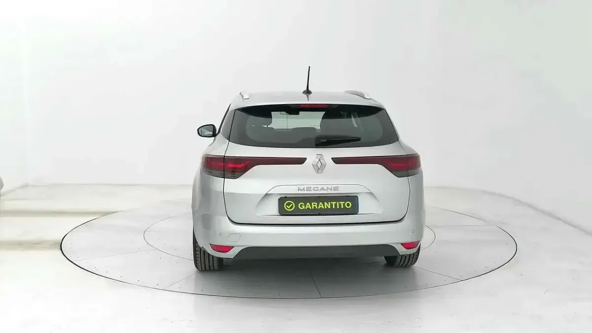 Usata Renault Mégane II Business 116 CV (85 kW) 2021 Grigio Berlina