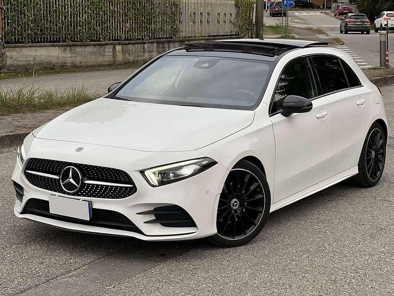 Usata Mercedes A200 AMG line 163 CV (119 kW) 2018 Bianco Berlina