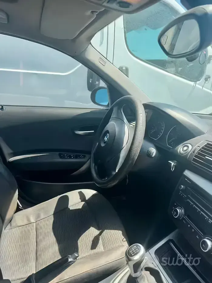 Usata BMW 120 163 CV (119 kW) 2005 Grigio Utilitaria