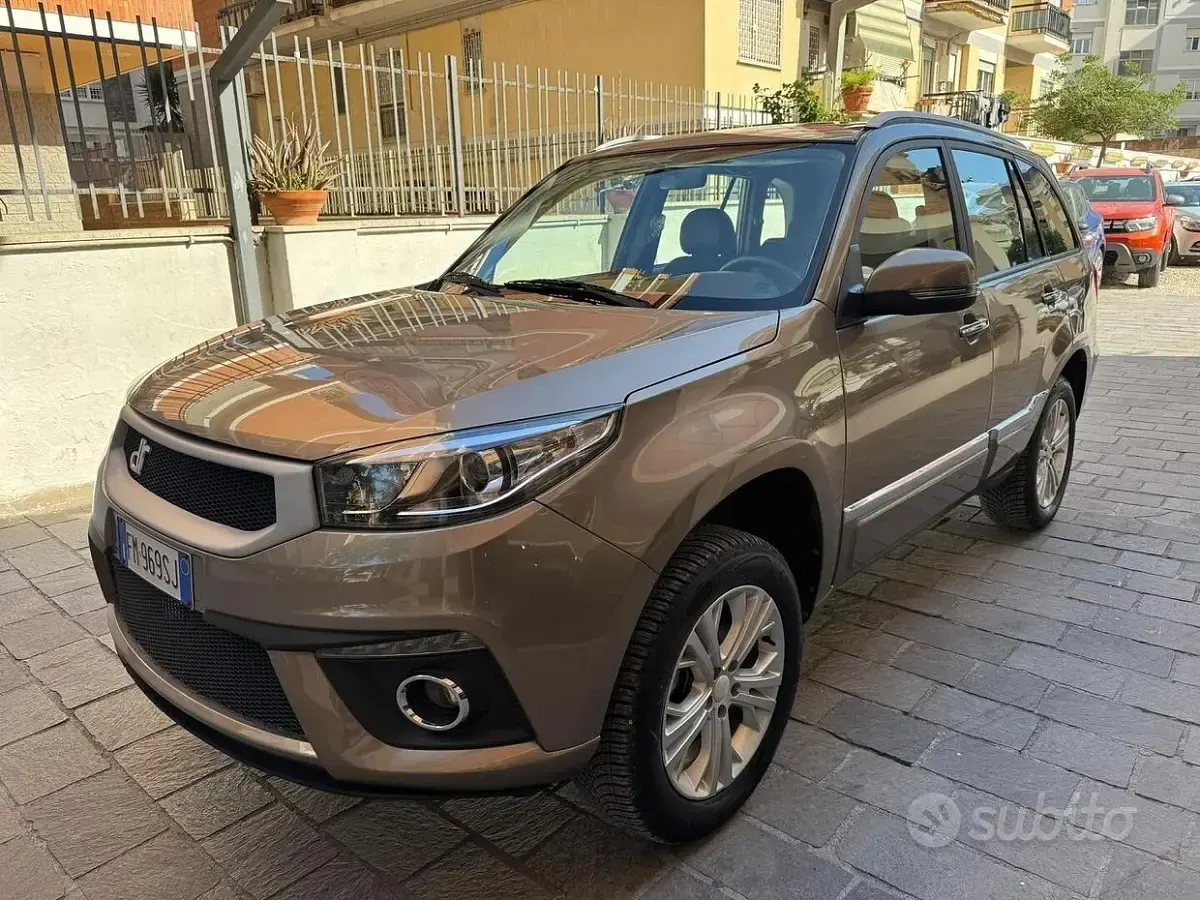 Usata DR EVO5 126 CV (92 kW) 2018 Grigio SUV