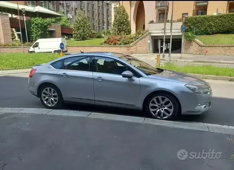 Usata Citroën C5 140 CV (102 kW) 2009 Grigio Berlina