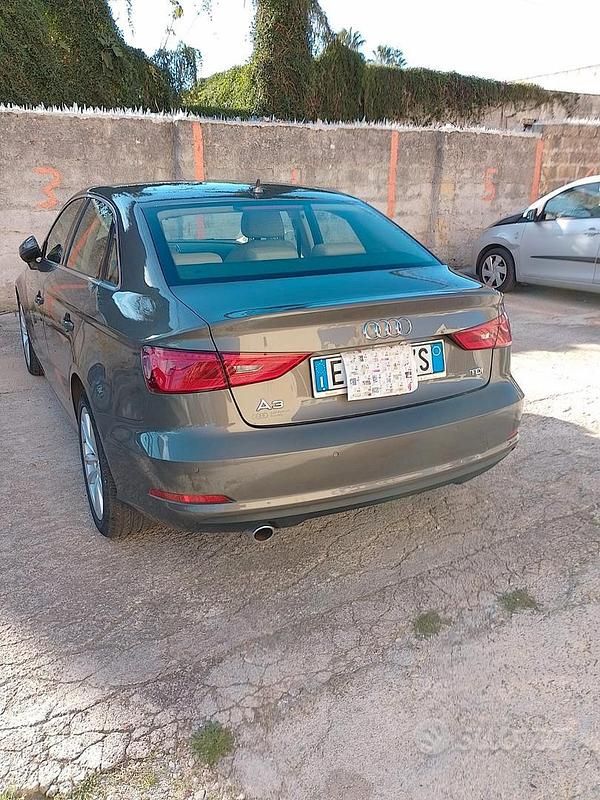 Usata Audi A3 2014 Grigio Berlina