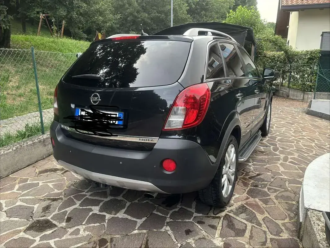 Usata Opel Antara Cosmo 184 CV (135 kW) 2012 Nero SUV