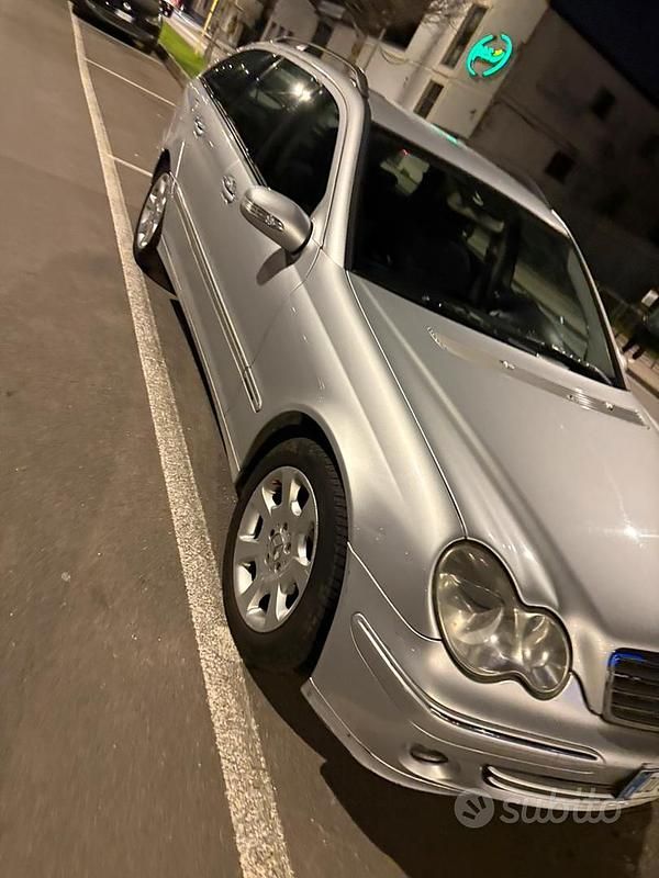 Usata Mercedes C220 2005 Grigio Station wagon