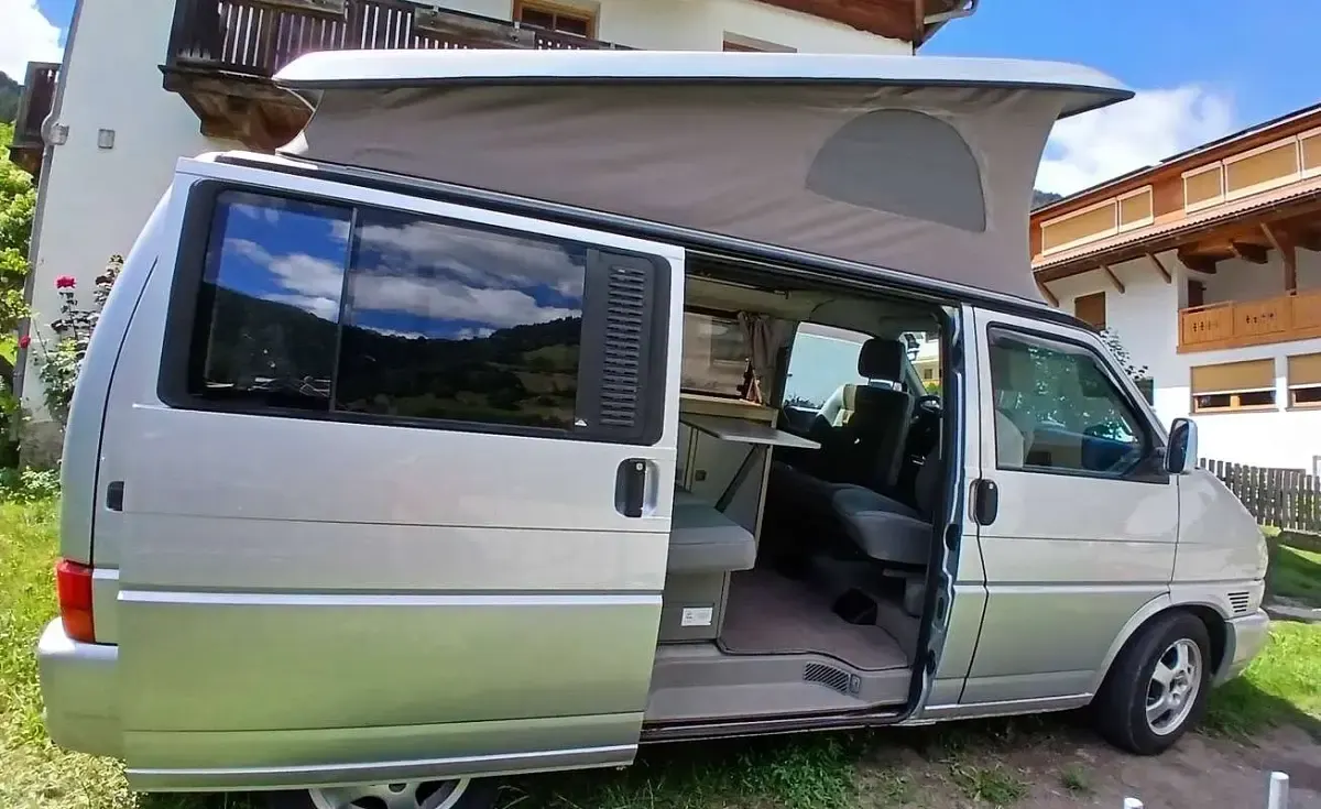 Usata VW California California 102 CV (75 kW) 2003 Grigio Furgone