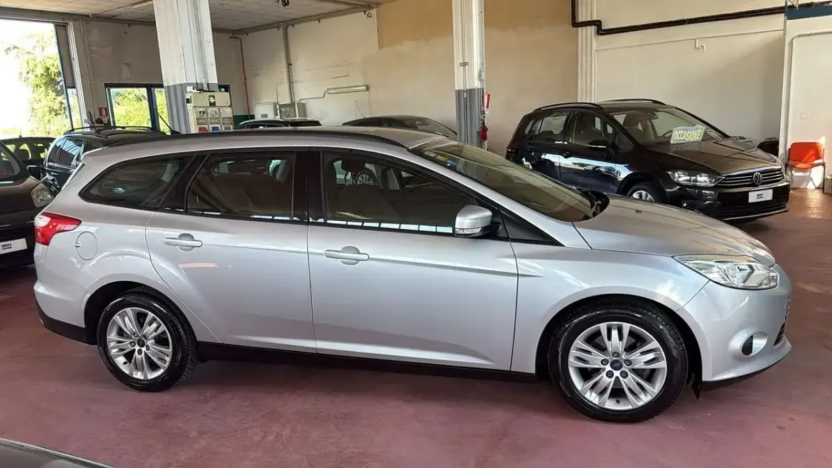 Usata Ford Focus 105 CV (77 kW) 2013 Other Station wagon