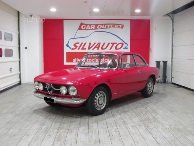 Venduto Alfa Romeo Giulia 1750 Gt Cou Auto Usate In Vendita
