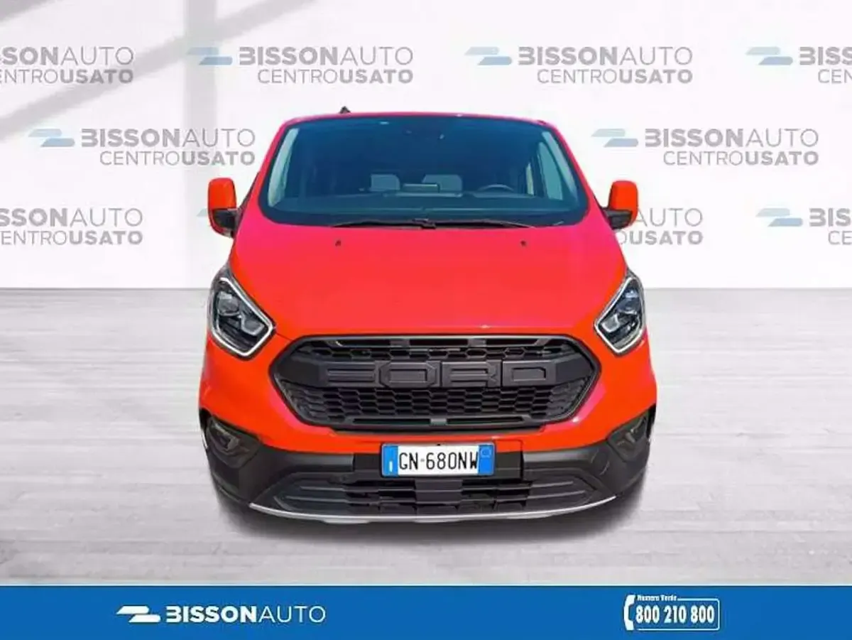 Usata Ford Tourneo Custom Active 150 CV (110 kW) 2023 Rosso Furgone