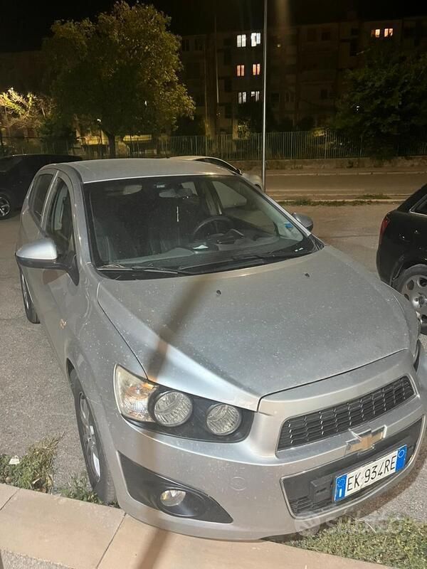 Usata Chevrolet Aveo 75 CV (55 kW) 2012 Berlina