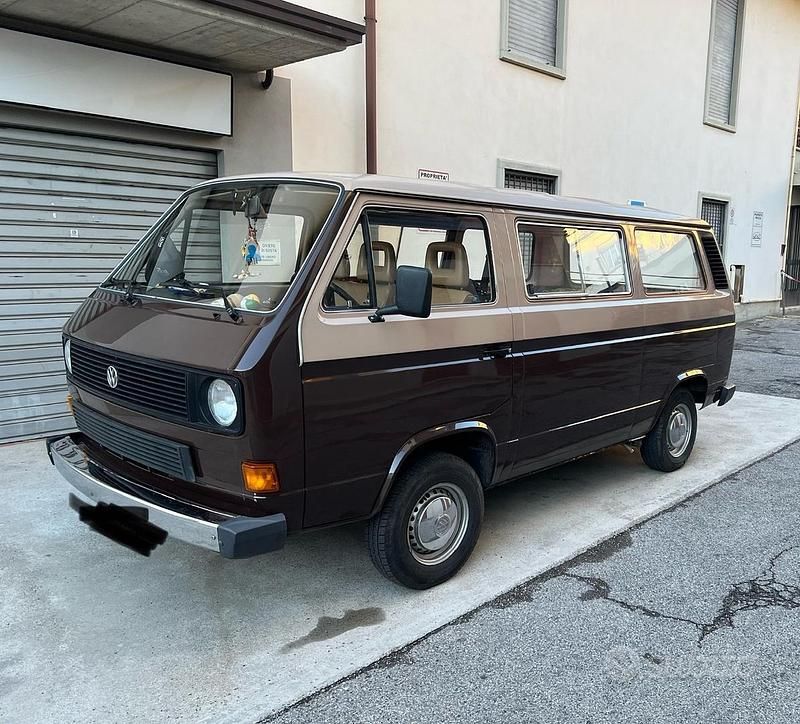 Usata VW Caravelle 1985 Marrone Monovolume