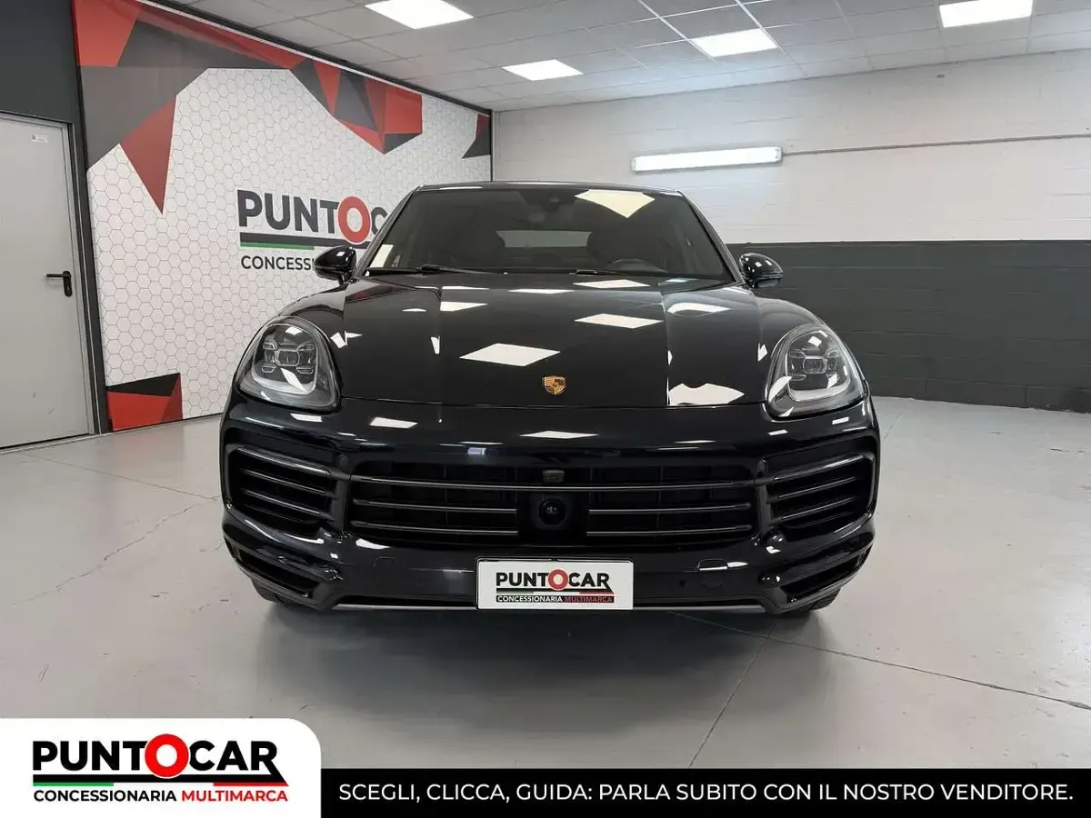 Usata Porsche Cayenne Platinum Edition 462 CV (339 kW) 2023 Nero SUV