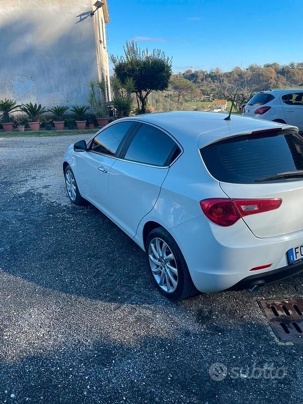 Usata Alfa Romeo Giulietta 109 CV (80 kW) 2016 Berlina