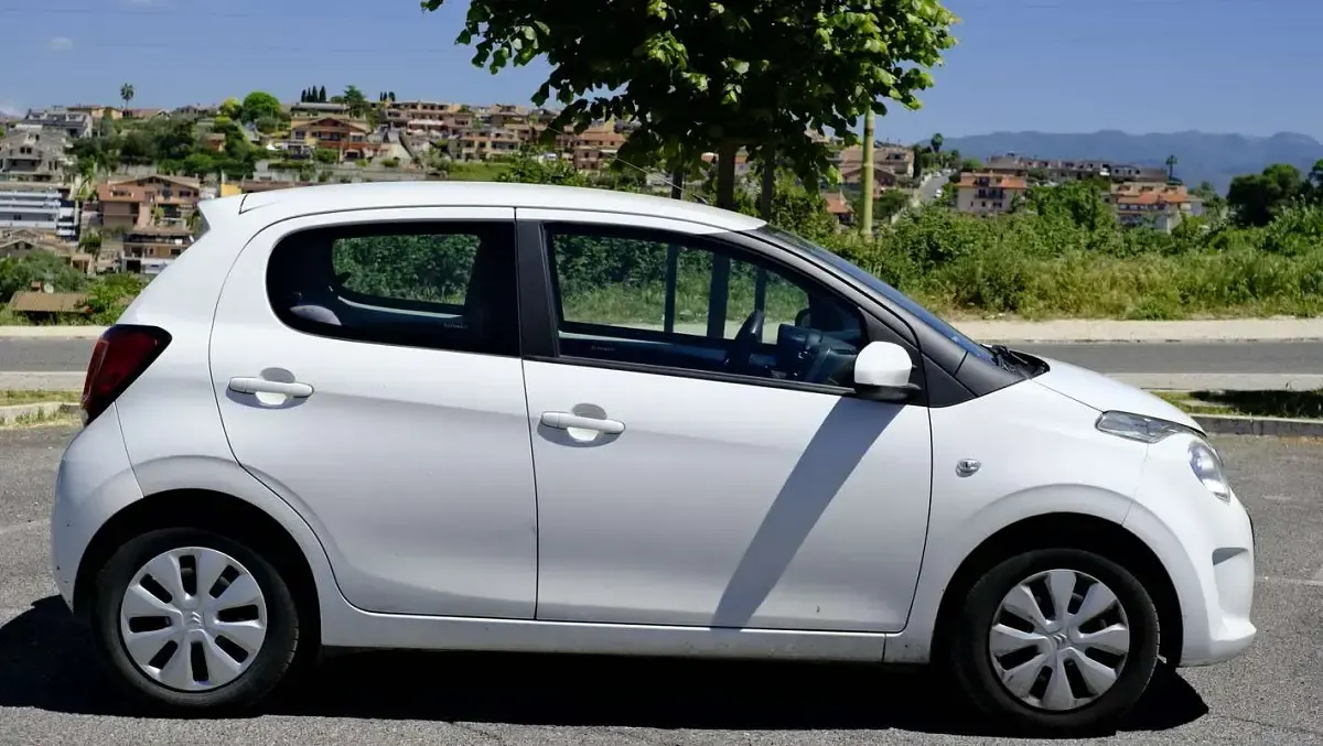 Usata Citroën C1 Feel 69 CV (50 kW) 2016 Bianco Utilitaria