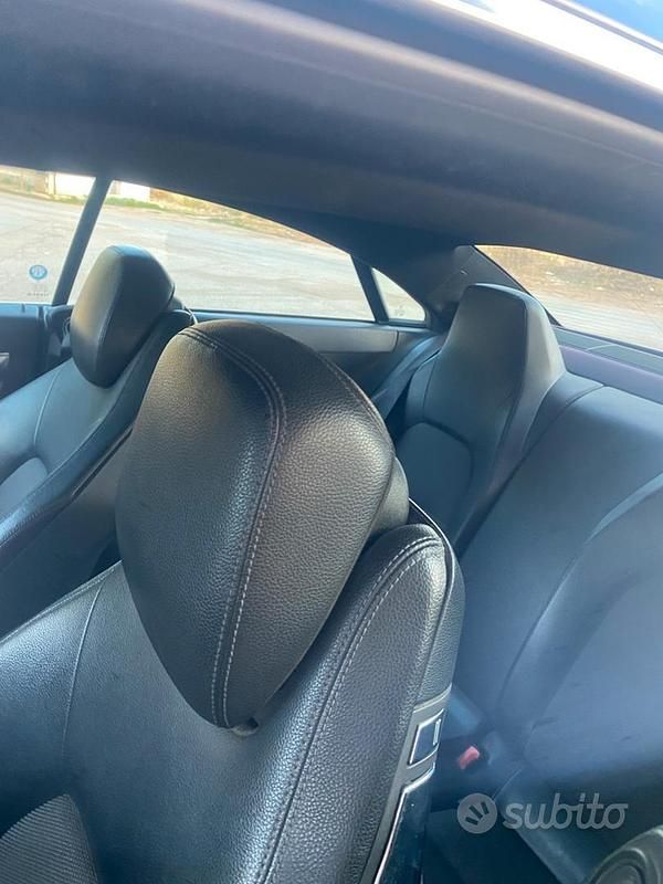 Usata Mercedes E220 2011 Nero Coupé