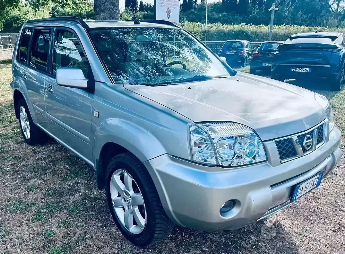 Gebraucht Nissan X-Trail 136 PS (100 kW) 2006 Grau SUV
