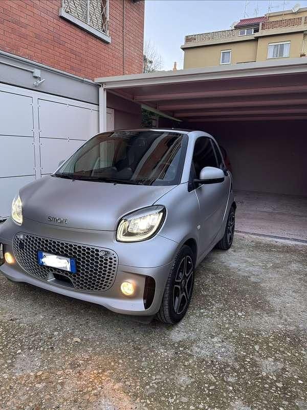 Usata Smart ForTwo Coupé 41 kW (56 CV) 2023 Utilitaria