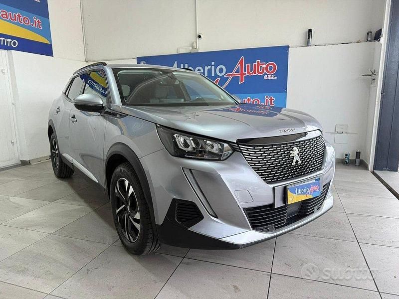 Usata Peugeot 2008 Allure 131 CV (96 kW) 2021 Grigio SUV