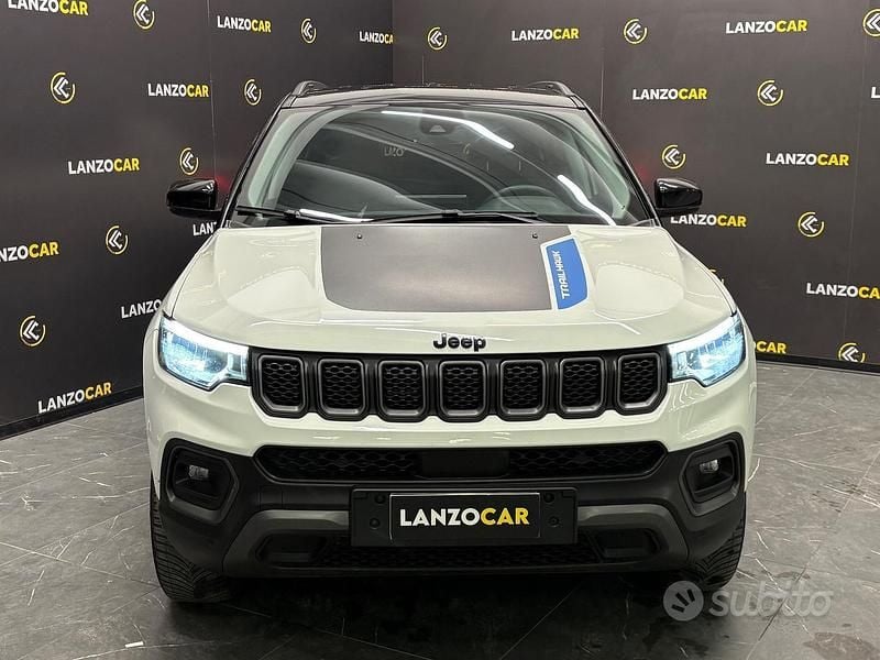 Usata Jeep Compass Trailhawk 179 CV (131 kW) 2023 Bianco SUV