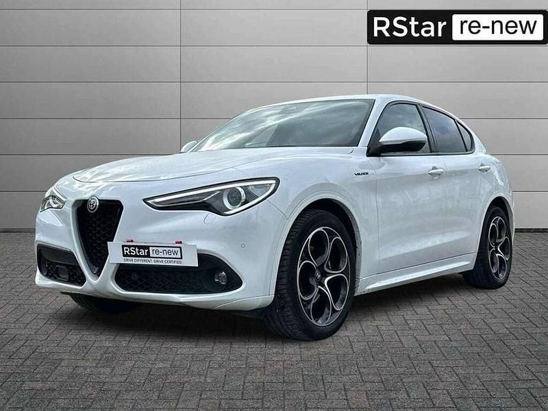 Bianco Usata 2021 Alfa Romeo Stelvio Veloce SUV | 28.500 € (Ottimo prezzo) - Immagine 1/4