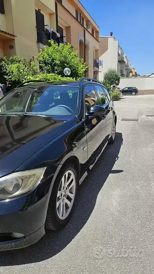 Usata BMW 318 143 CV (105 kW) 2007 Nero Station wagon