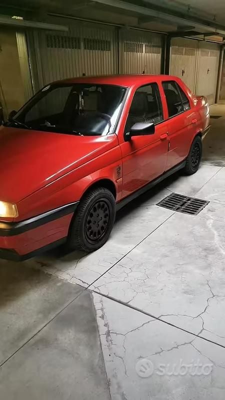 Usata Alfa Romeo 155 1992 Rosso Berlina