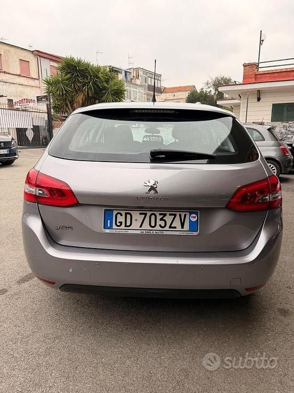 Usata Peugeot 308 Business-Line 130 CV (95 kW) 2021 Grigio Station wagon