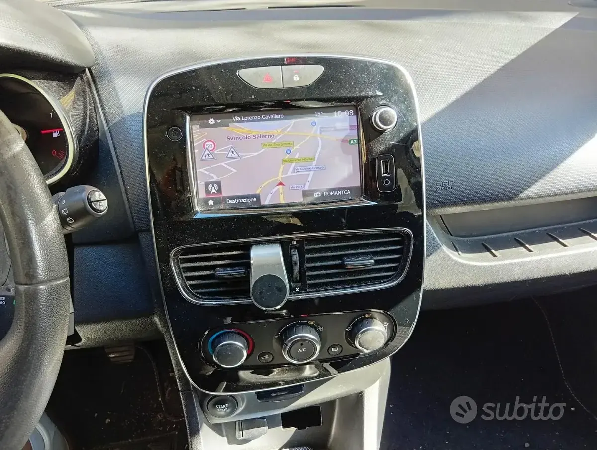 Usata Renault Clio 75 CV (55 kW) 2018 Bianco Utilitaria