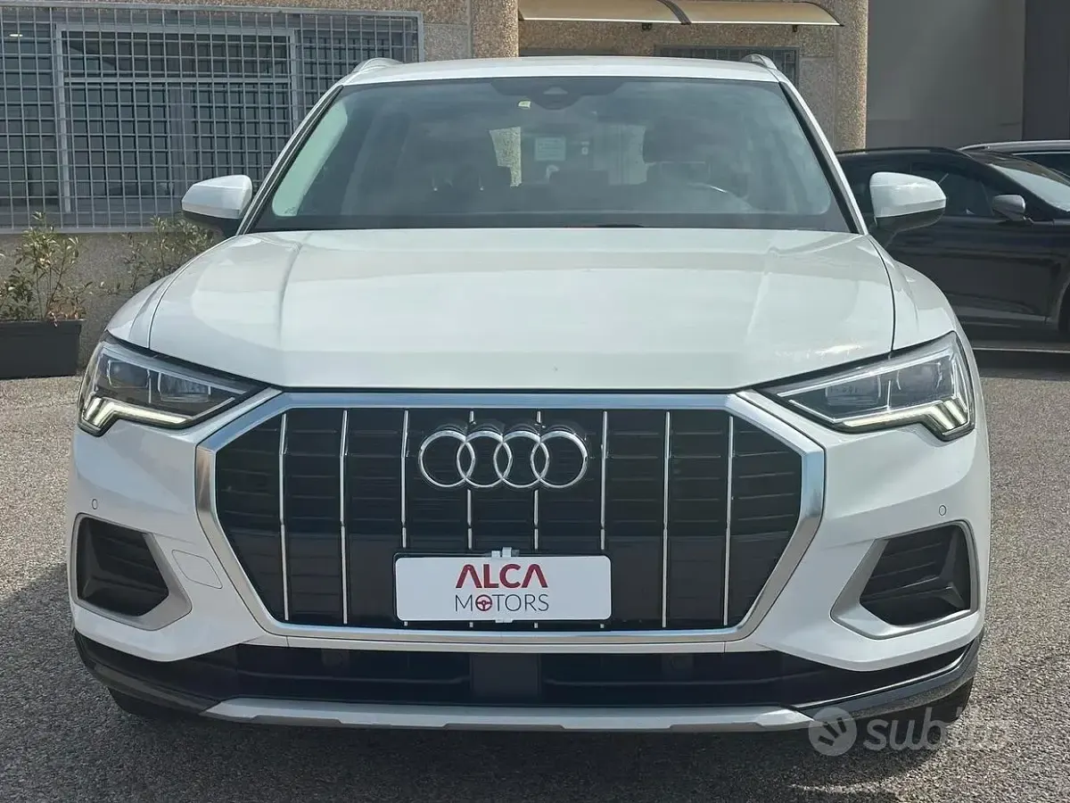 Usata Audi Q3 Advanced 150 CV (110 kW) 2022 Bianco SUV