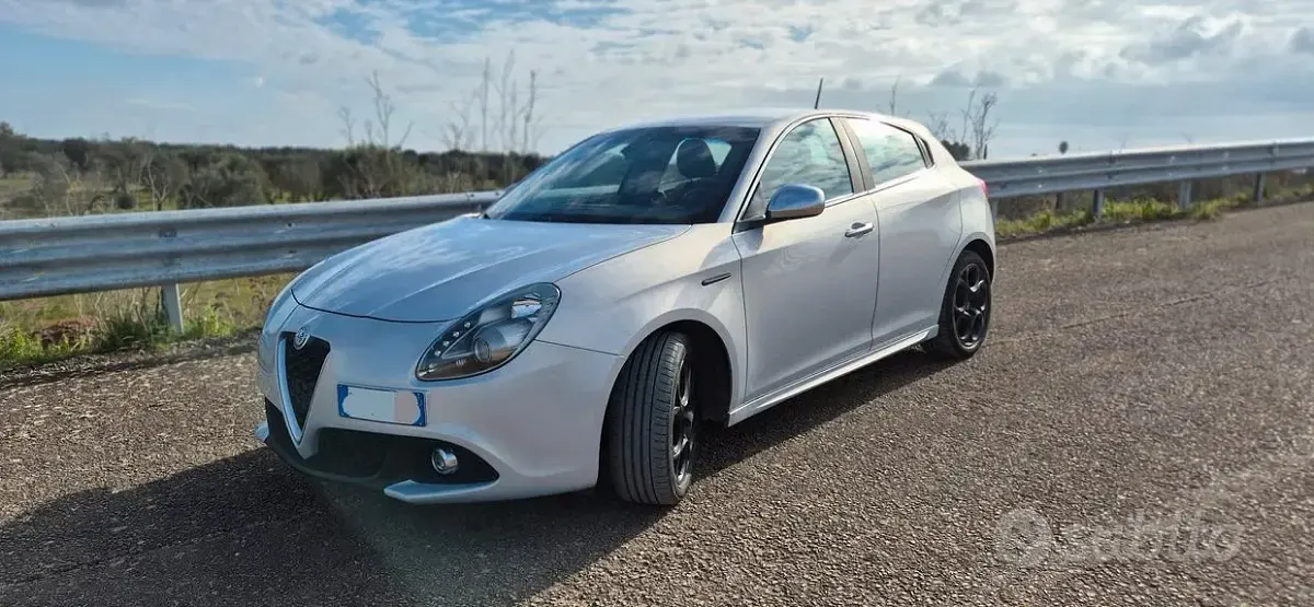 Usata Alfa Romeo Giulietta 130 CV (95 kW) 2016 Utilitaria