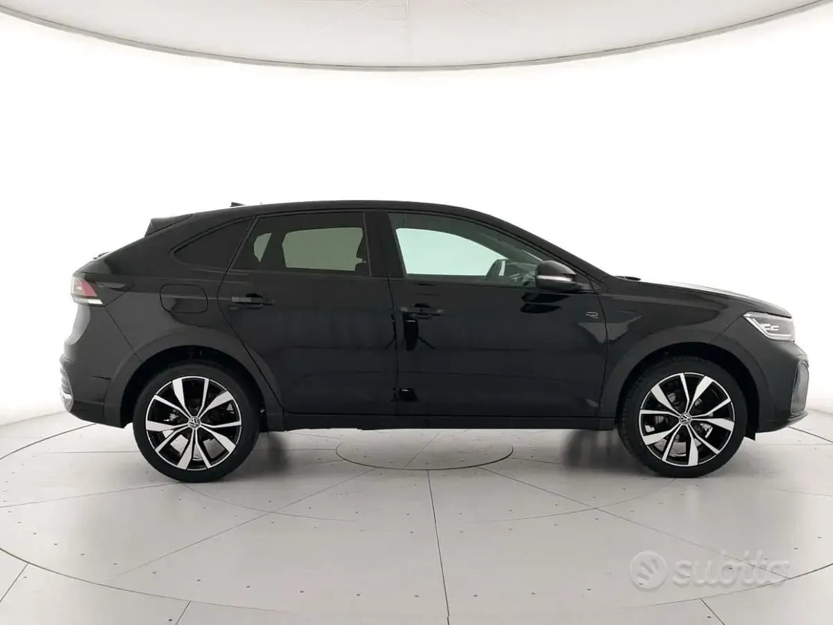 Nuova VW Taigo R-line Plus 115 CV (84 kW) 2026 Nero SUV