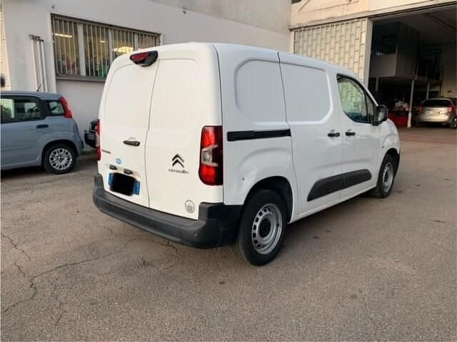 Usata Citroën Berlingo 102 CV (75 kW) 2020 Bianco Monovolume