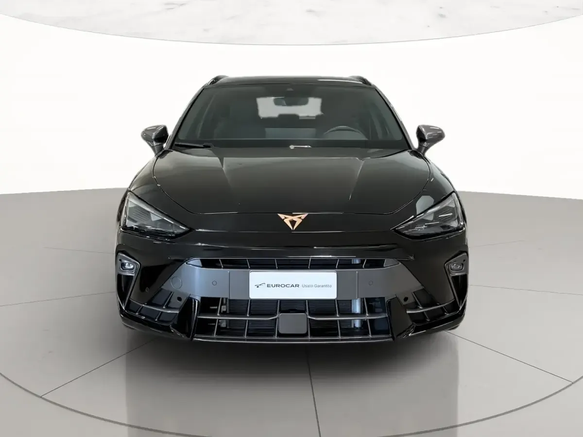 Usata Cupra Leon 150 CV (110 kW) 2025 Nero midnight Station wagon
