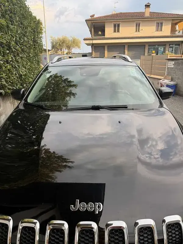 Usata Jeep Cherokee Overland 200 CV (147 kW) 2017 Nero SUV