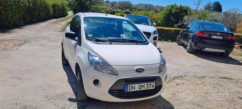 Usata Ford Ka 69 CV (50 kW) 2016 Bianco Utilitaria
