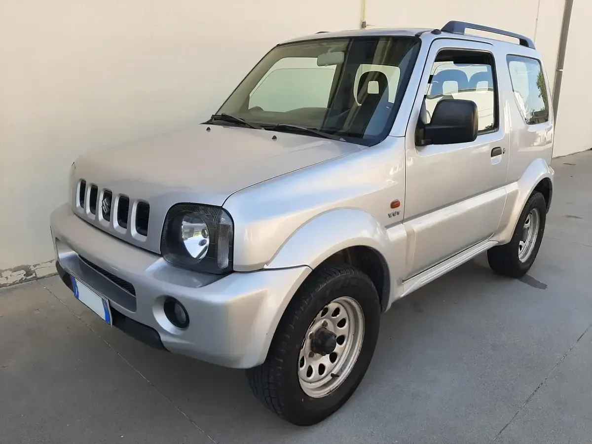 Usata Suzuki Jimny 85 CV (62 kW) 2005 SUV