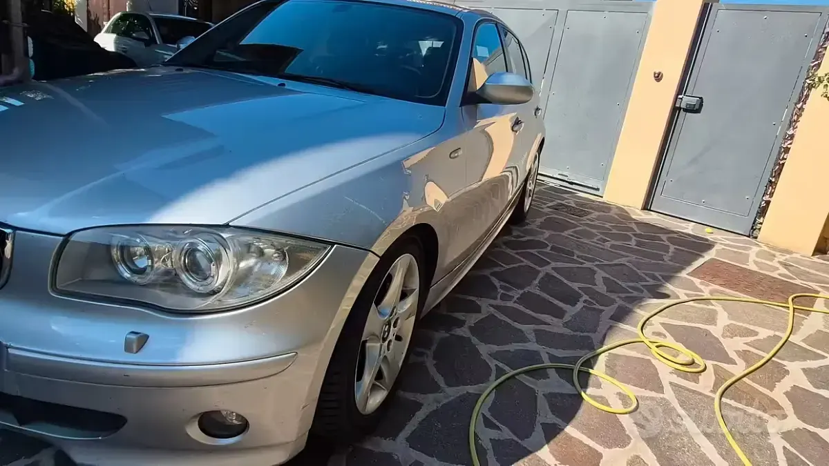Usata BMW 120 163 CV (119 kW) 2005 Grigio Utilitaria