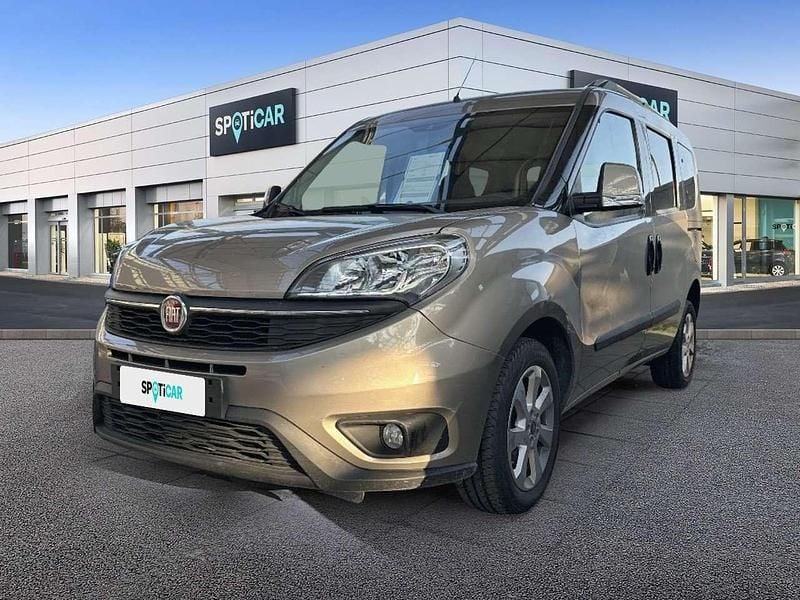 Beige Usata 2017 Fiat Doblò Easy Monovolume | 13.900 € (Buon prezzo) - Immagine 1/4