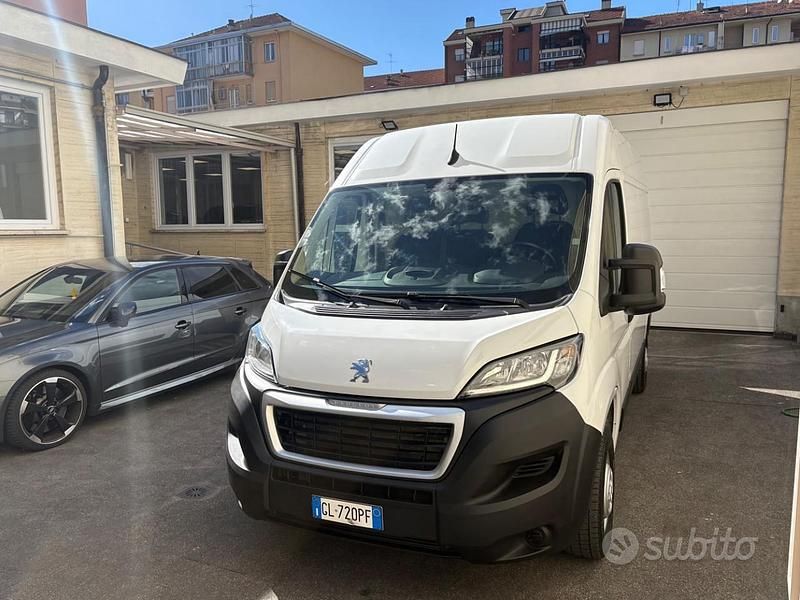 Usata Peugeot Boxer S 140 CV (102 kW) 2022 Bianco Furgone