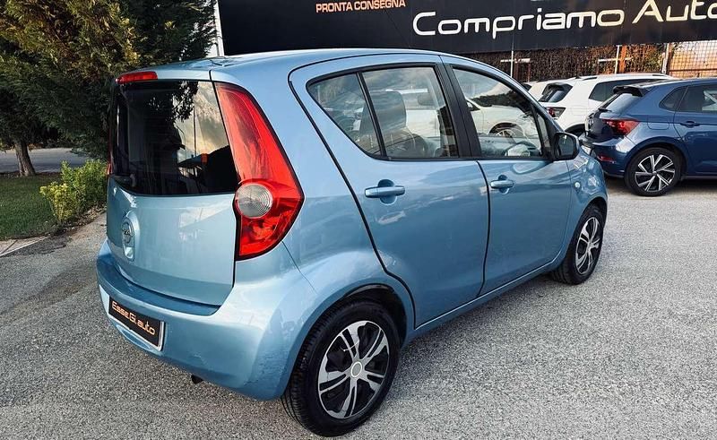 Usata Opel Agila 86 CV (63 kW) 2009 Blu/azzurro Utilitaria