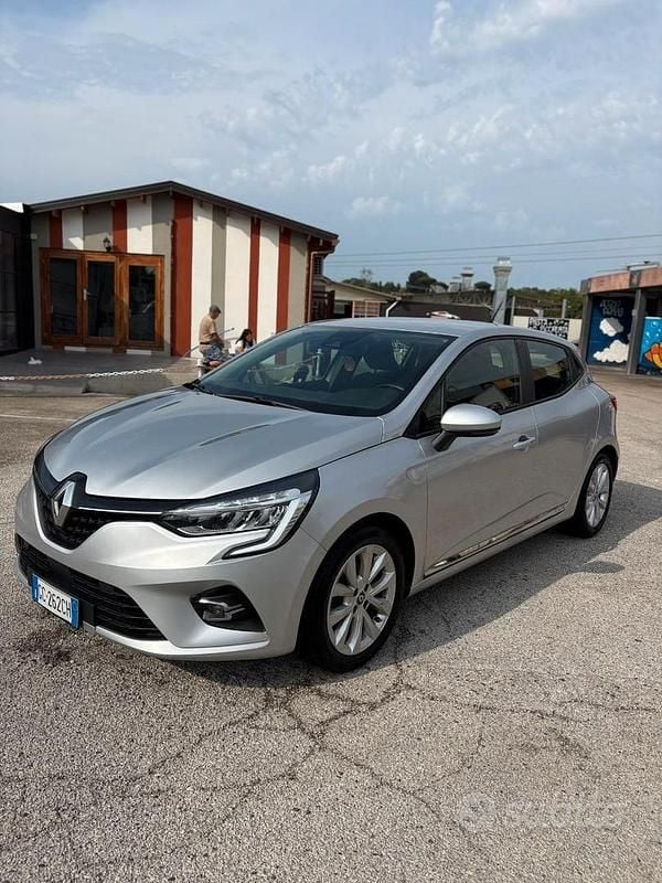 Grigio Usata 2020 Renault Clio V Utilitaria | 10.500 € (Ottimo prezzo) - Immagine 1/4